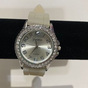 Geneva Platinum Women's Silver Off White Rhinestones Silicone Band Wristwatch